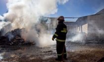 آتش‌سوزی در دو واحد صنعتی شهرستان ساوه مهار شد